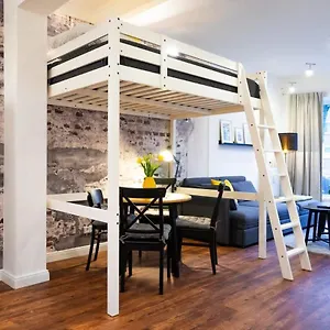 Shabby Chic In Ideal Location Apartment Hamburg